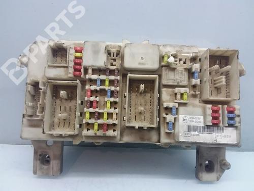 Used Fuse box Fuse box FORD FOCUS II (DA_, HCP, DP) 1.6 TDCi (90 hp) 9451620 9451620