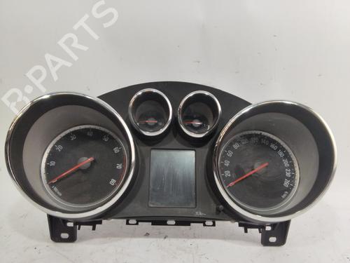 Used Instrument cluster OPEL ASTRA J (P10) [2009-2016]  25717397