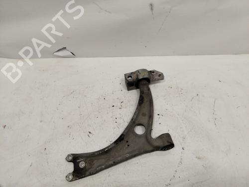 Højre fortil bærearm VW PASSAT B6 (3C2) 2.0 TDI (110 hp) 25870554