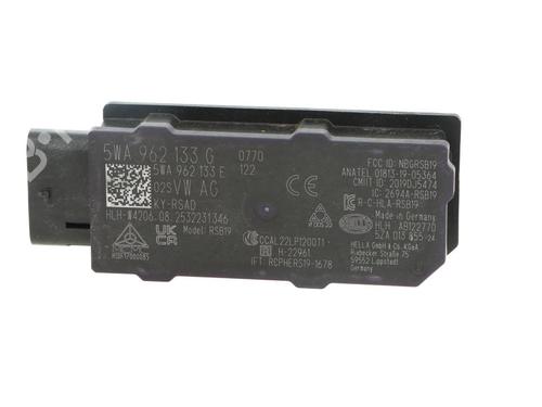Used Electronic module Electronic module VW TIGUAN (CT1) 1.5 TSI eHybrid (204 hp) 40154569 40154569