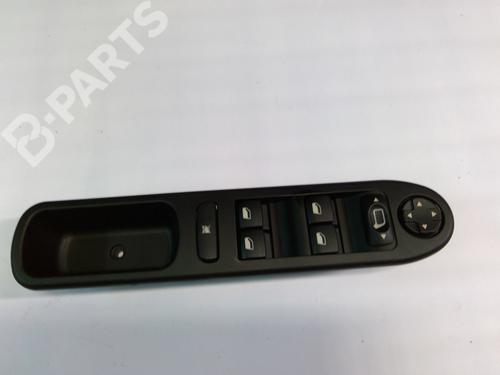 Used Left front window switch Left front window switch PEUGEOT 207 (WA_, WC_) 1.4 (75 hp) 10232270 10232270