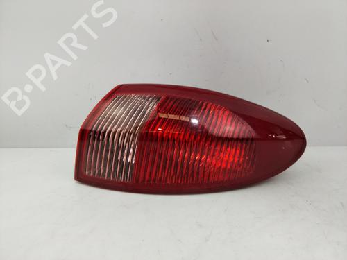 Used Right taillight ALFA ROMEO 147 (937_) 1.6 16V T.SPARK ECO (937.AXA1A, 937.BXA1A) (105 hp) 22385711