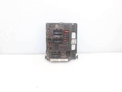 Used Fuse box CITROËN C5 I (DC_) 2.0 HDi (DCRHZB, DCRHZE) (109 hp) 17153500