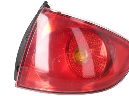 Used Right taillight Right taillight 38049856 38049856