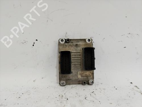 Used Engine control unit (ECU) FIAT PUNTO (188_) 1.2 16V 80 (188.233, .235, .253, .255, .333, .353, .639,... (80 hp) 21121650
