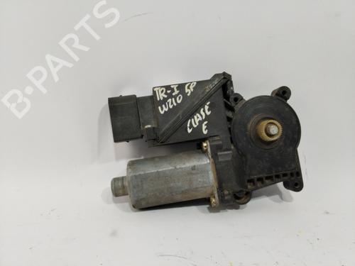 Rudehejsemotor bagstkærm venstre MERCEDES-BENZ E-CLASS (W210) [1995-2003]  28723934