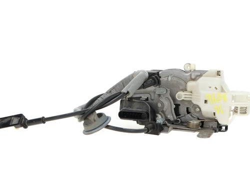 Used Front left lock Front left lock VOLVO V40 Hatchback (525) D2 (114 hp) 36111031 36111031