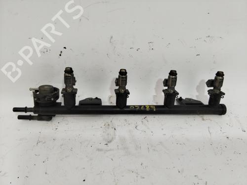 Used Injection rail FORD KA (RB_) 1.3 i (60 hp) 21127833