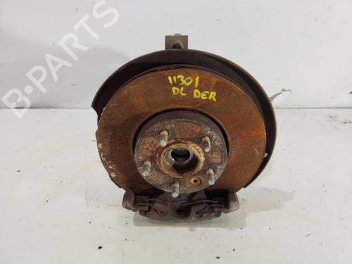 Used Right front steering knuckle Right front steering knuckle VOLVO V40 Hatchback (525) D2 (114 hp) 33689049 33689049