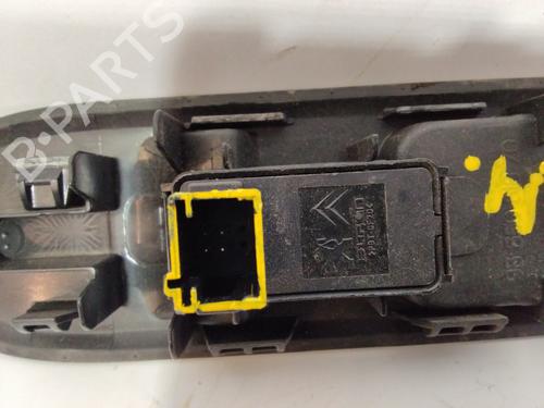 Right front window switch PEUGEOT 3008 I MPV (0U_) 1.6 BlueHDi 120 | BP24115799I26 