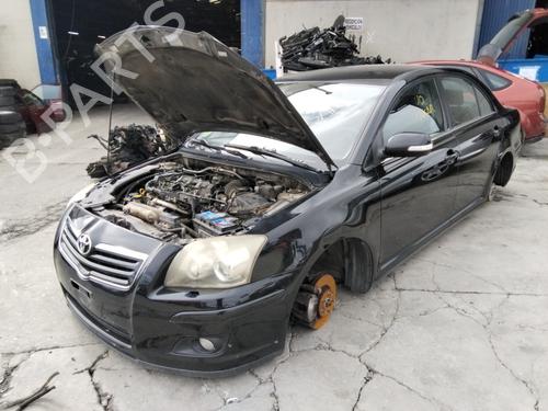 Brugte TOYOTA AVENSIS Saloon (_T25_) 2.0 D-4D (CDT250_, CDT250R) (116 hp) 4431638
