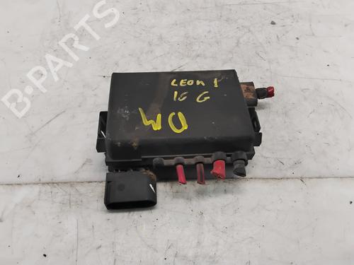 Sikringsdåse SEAT LEON (1M1) [1999-2006]  29234012
