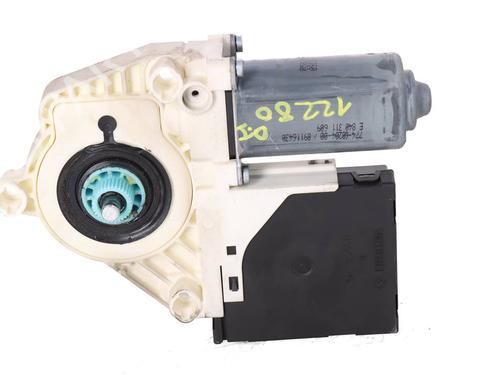 Left front window motor SEAT LEON (1P1) | BP39616234E21 - Image 2