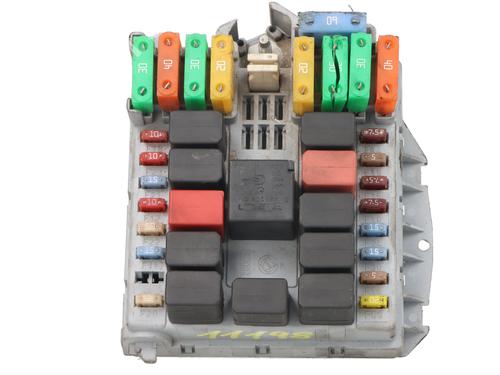 Caja reles / fusibles IVECO DAILY VI Platform/Chassis [2014-2026]  32871985