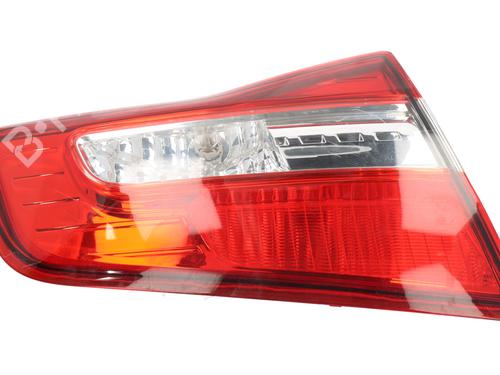 Farolim esquerdo da mala RENAULT KOLEOS I (HY_) 2.0 dCi (HY0K) (150 hp) 31278421