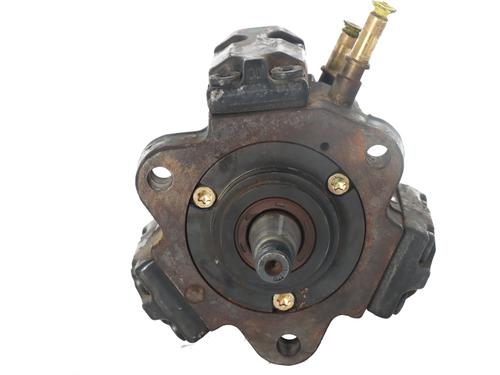 Injeksjonsspumpe FIAT SCUDO Platform/Chassis (220_) 2.0 JTD (94 hp) 32986538