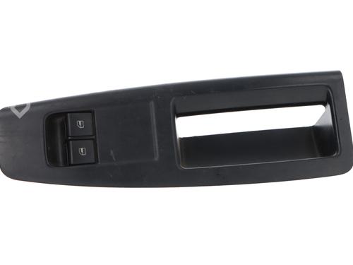 Used Left front window switch Left front window switch VW POLO IV (9N_, 9A_) 1.2 12V (64 hp) 34127025 34127025