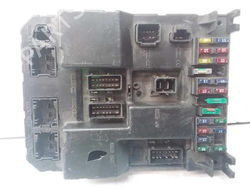 Used Fuse box PEUGEOT 307 Break (3E) 1.6 HDi 110 (109 hp) 8575983