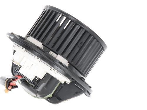 Heater blower motor BMW 3 (E90) 318 d | BP30979043M62 