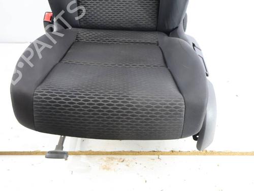 Left front seat VW GOLF VI (5K1) 1.6 TDI | BP39509230C15 - Image 3