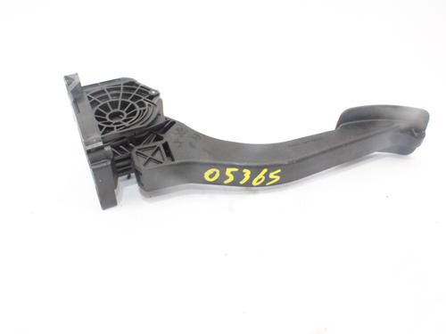 Pedal PEUGEOT 3008 II SUV (MC_, MR_, MJ_, M4_)  | BP15717189I4 