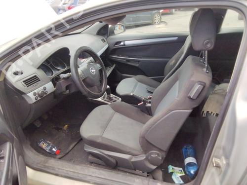 Fuse box OPEL ASTRA H GTC (A04)  | BP34623261E1  - Image 12