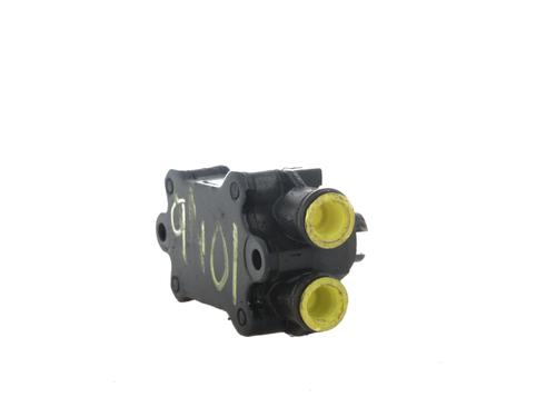 Fuel pump MERCEDES-BENZ C-CLASS (W203) C 200 CDI (203.004) | BP31181082M76