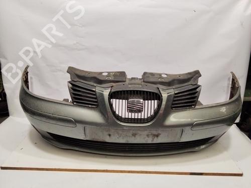 Used Front bumper SEAT CORDOBA (6L2) 1.9 TDI (100 hp) 28729429