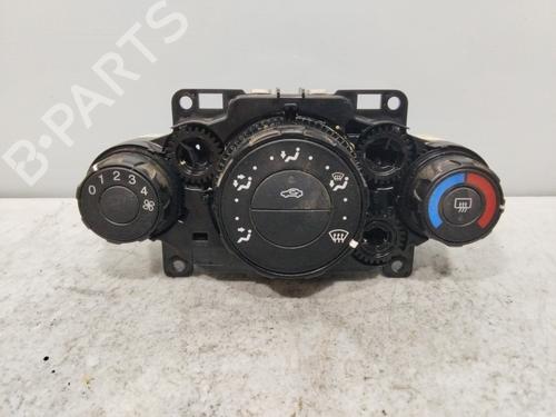 AC Styreenhet / Manøvreringsenhet FORD FIESTA VI (CB1, CCN) 1.6 TDCi (90 hp) 19804558