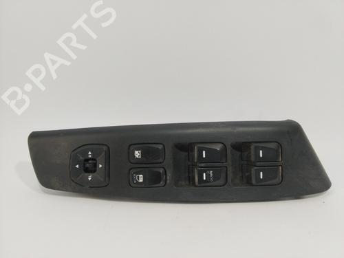 Used Left front window switch HYUNDAI ix35 (LM, EL, ELH) [2009-2016]  28186444