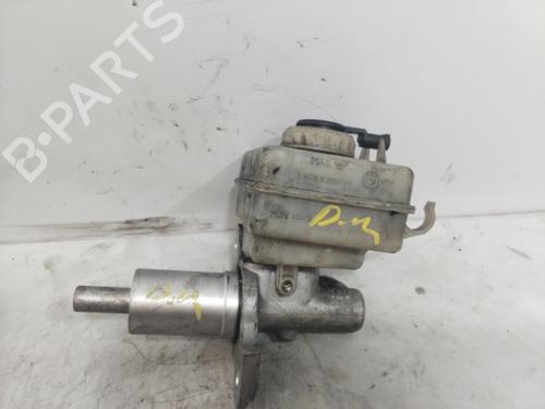 Used Brake master cylinder BMW 5 (E60) 520 d (177 hp) 25467240