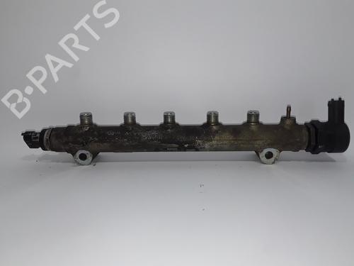 Rail D'Injecteurs HYUNDAI SANTA FÉ II SUV Van (CM) CRDi 4x4 (150 hp) 10635084