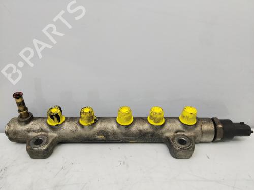 Used Injection rail RENAULT TRAFIC II Van (FL) [2001-2025]  21006812