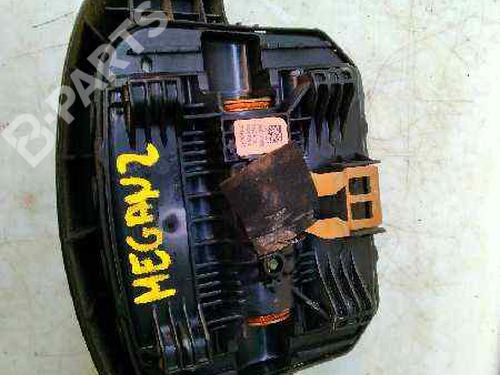 Used Driver airbag Driver airbag RENAULT MEGANE II (BM0/1_, CM0/1_) 2.0 dCi (BM1K, CM1K) (150 hp) 8577874 8577874