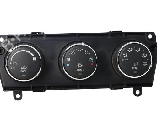 Used Climate control CHRYSLER SEBRING (JS) 2.0 CRD (140 hp) 32083467