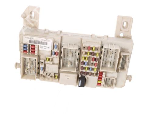 fuse-box-ford-kuga-i-2008-2009-2010-2011-2012-40186246 main image