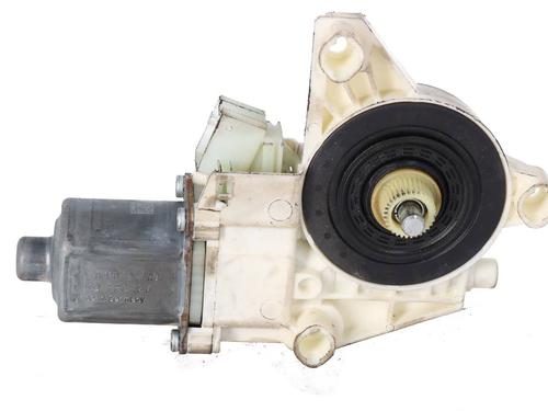 Used Left front window motor Left front window motor MERCEDES-BENZ E-CLASS (W212) E 220 CDI / BlueTEC (212.001, 212.002) (170 hp) 39718176 39718176