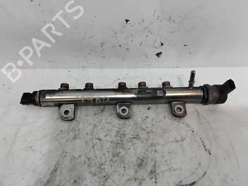 Used Injection rail CHRYSLER GRAND VOYAGER V (RT) [2008-2011]  30196740