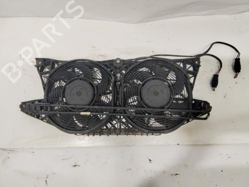 Used Radiator fan MERCEDES-BENZ VITO / MIXTO Van (W639) [2003-2025]  30560962