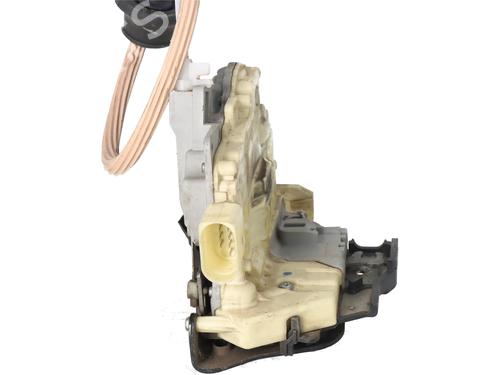 Front left lock AUDI A3 (8P1) 1.6 | BP32410405C98