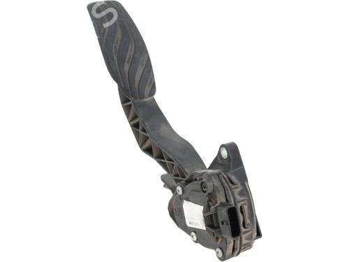 Pedal RENAULT KADJAR (HA_, HL_) 1.5 dCi 110 (HLA3) | BP29905523I4