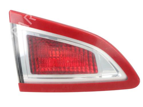 Used Left tailgate light Left tailgate light 39504717 39504717