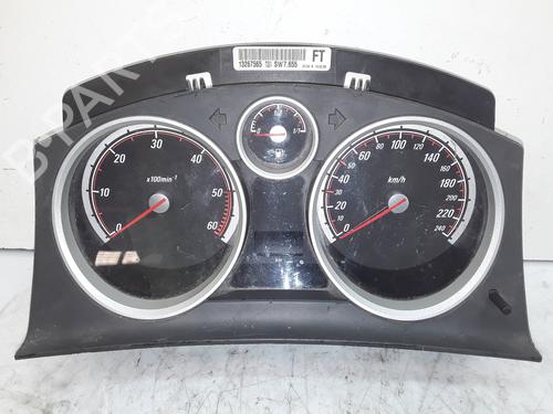Used Instrument cluster OPEL ASTRA H (A04) [2004-2014]  8579425