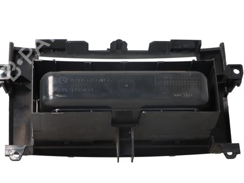 Middle console MERCEDES-BENZ VITO Bus (W639) 110 CDI (639.701, 639.703, 639.705) | BP32444406I22