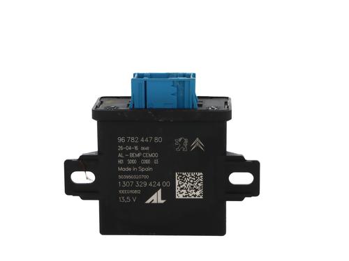 Used Electronic module PEUGEOT 308 SW II (LC_, LJ_, LR_, LX_, L4_) 2.0 BlueHDi 150 (150 hp) 30479450