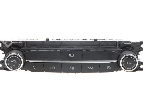 BP32786107I30 main image