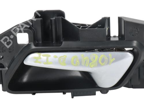 Used Front left interior door handle PEUGEOT 3008 II SUV (MC_, MR_, MJ_, M4_) [2016-2026]  31916467
