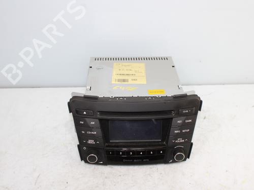 Used Radio HYUNDAI i40 I (VF) 1.7 CRDi (136 hp) 17807567