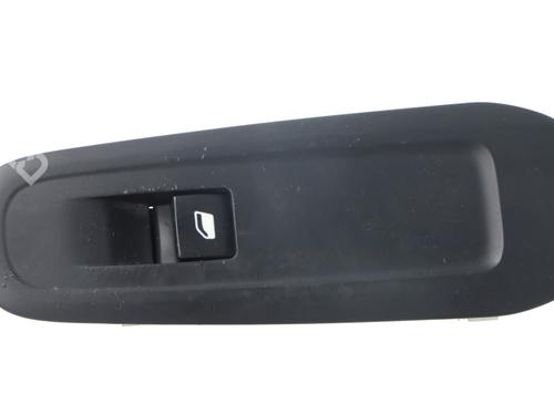 Used Right front window switch PEUGEOT 308 II (LB_, LP_, LW_, LH_, L3_) [2013-2021]  33185561