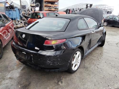 Left front steering knuckle ALFA ROMEO GT (937_) 1.9 JTD (937CXN1B) | BP32192271M25 